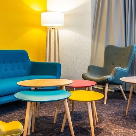 Novotel Lyon Bron Meeting & Events Esterno foto
