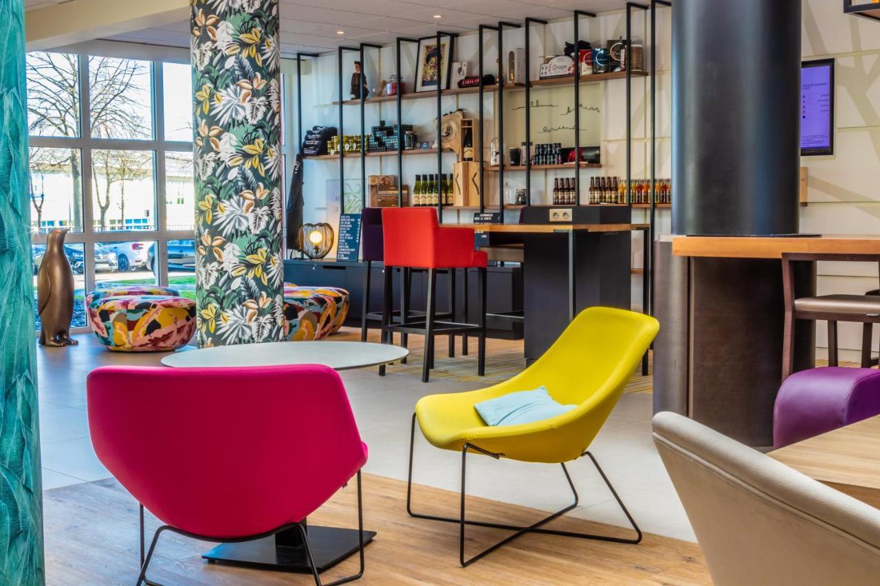 Novotel Lyon Bron Meeting & Events Esterno foto